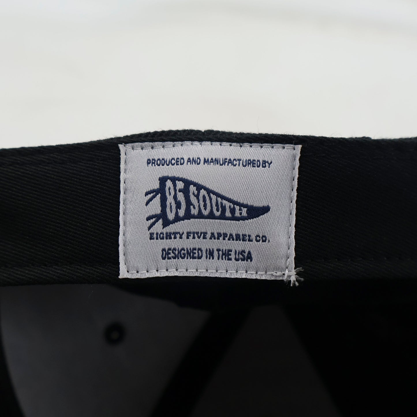 "South Tomahawk" Snapback Hat (Black)