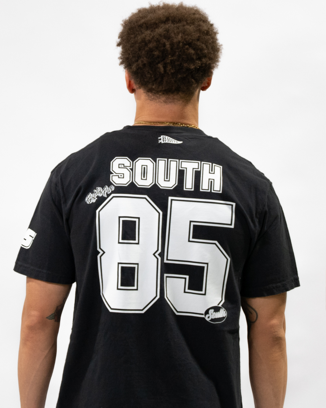85 South Scattered Logo Tee (Black)