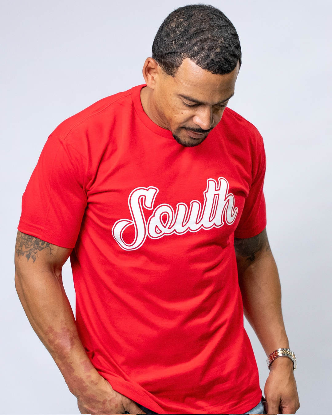 Classic South Script Tee - Red/White