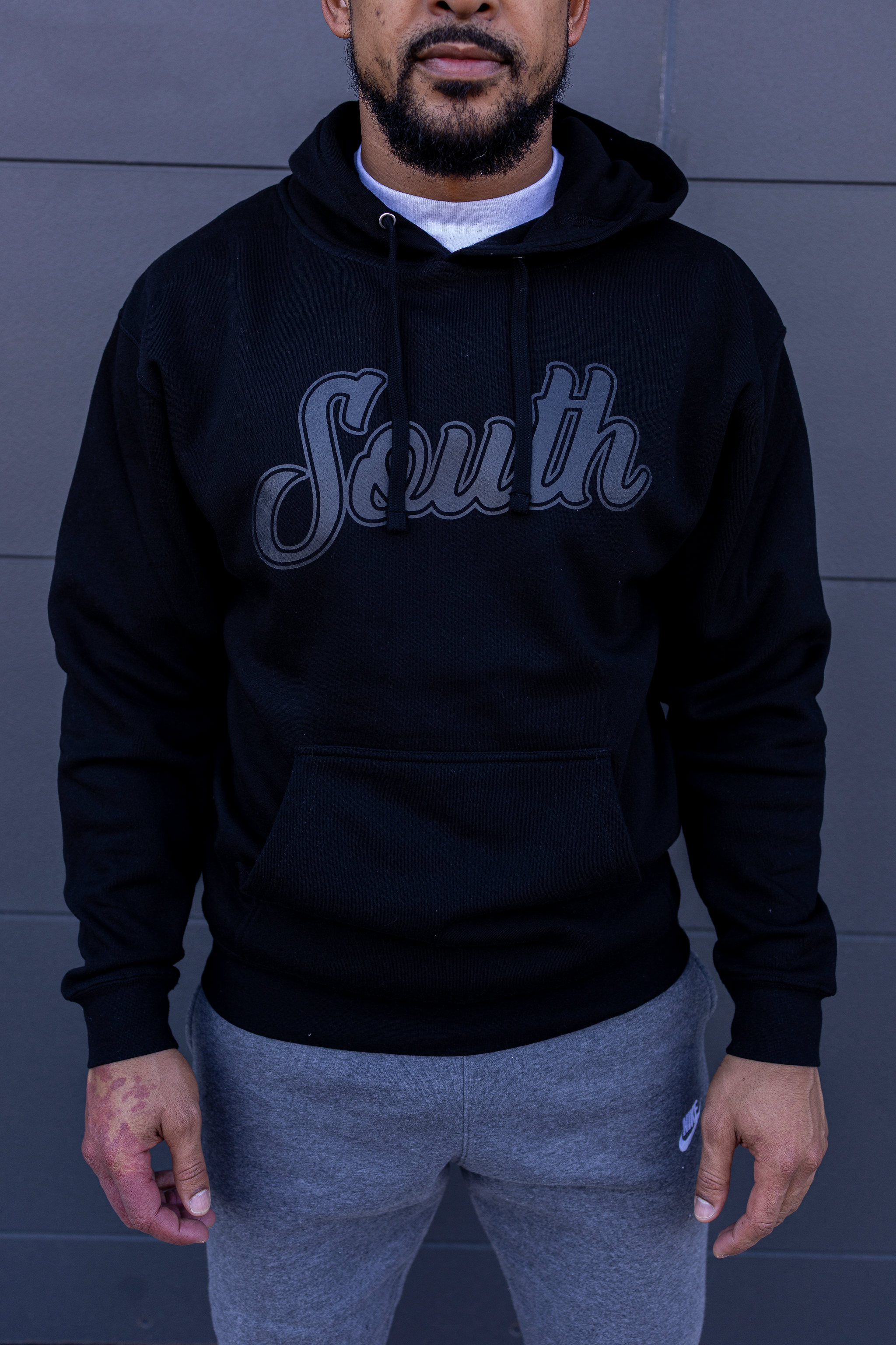 Classic South Hoodie (Black/Black)