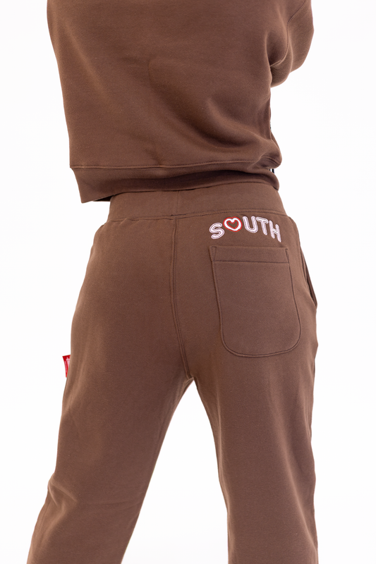 Heart of the South Chocolate Fleece Joggers