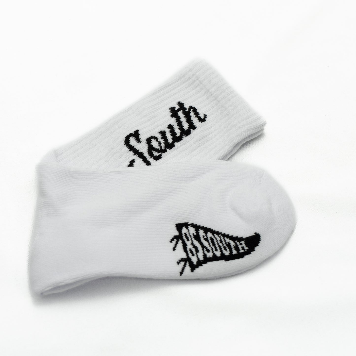 3-Pack "South" Script Crew Socks (Black/Grey/White)