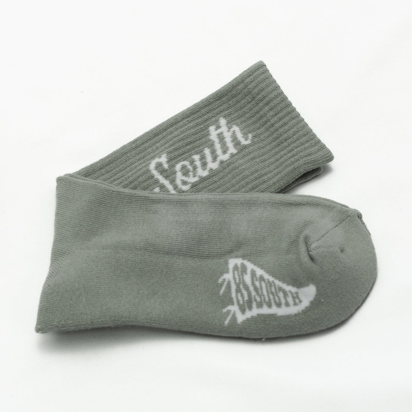 3-Pack "South" Script Crew Socks (Black/Grey/White)