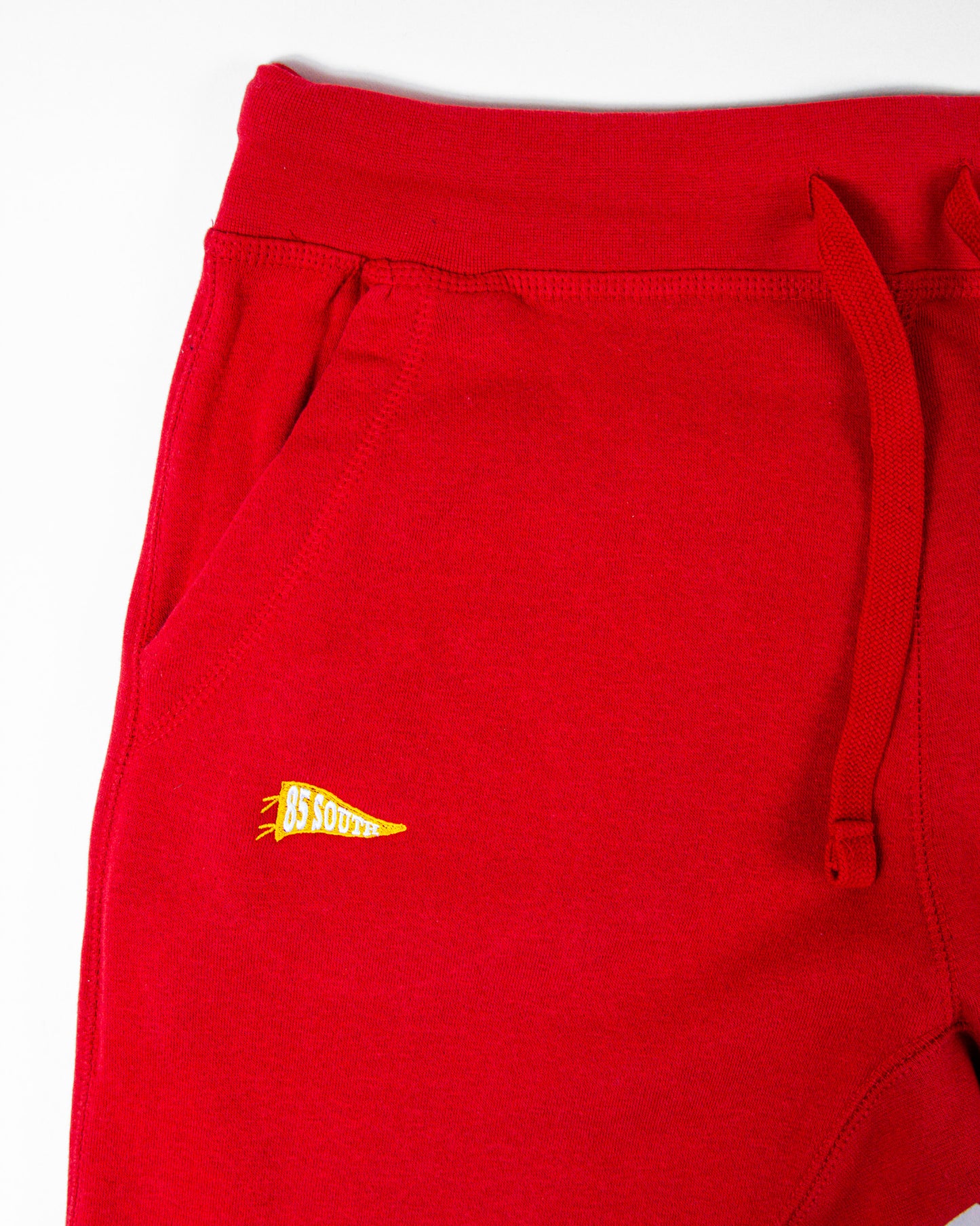 Team 85 Away Jogger - Red